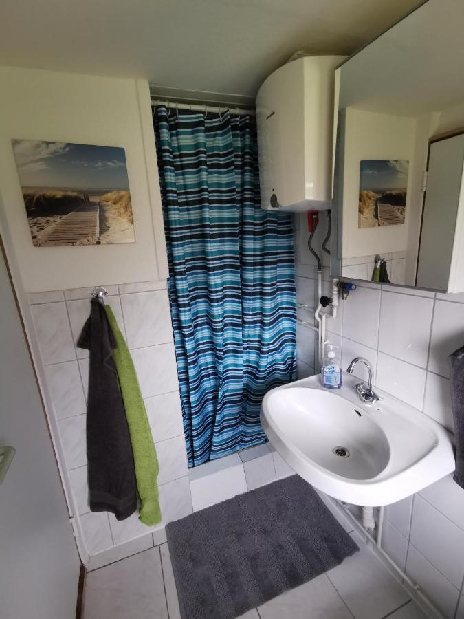 Bungalow Bei Warnemuende Elmenhorst/Lichtenhagen Eksteriør billede
